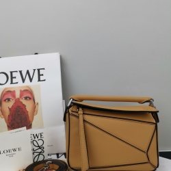 Loewe Puzzle Bag