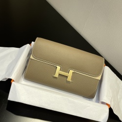 Hermes Wallet & Clutch